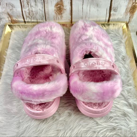 NEW CROCS Classic Fur Sure Pink Clog - Picture 6 of 9